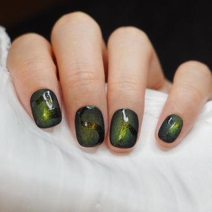 Black green foil yellow hand-painted nail art daily simple wear