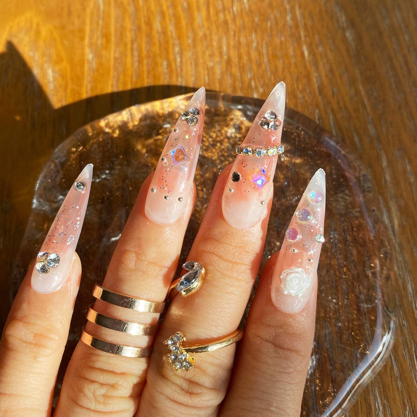 Faux Ongles Long Stiletto Réutilisables Fleur Rose avec Strass