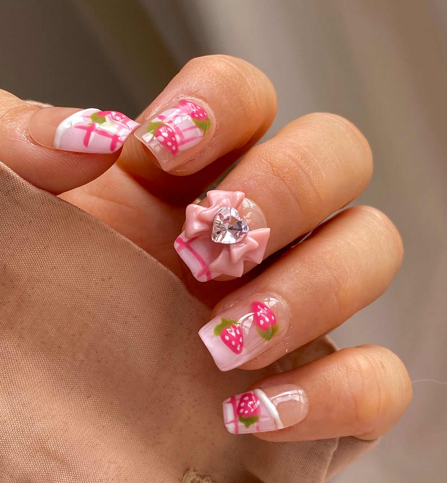 Fruit nails cute strawberries hand-painted preppy cute'Kawaii